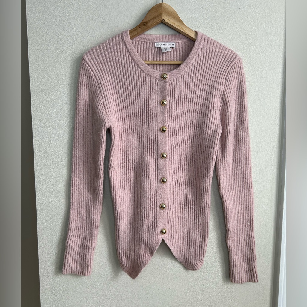 Sincerely Jules Light Pink Ribbed Knit Curved Hem Gold Buttons Cardigan Size M